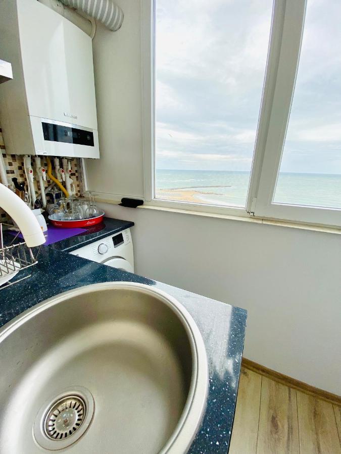 Sea View Studio Констанца Екстериор снимка